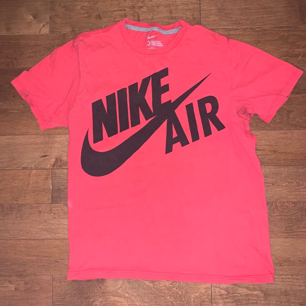 📦 Moving Sale - 4/20$ 📦 Nike Air T-shirt